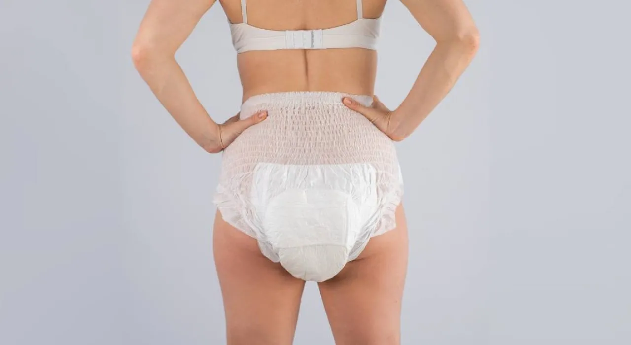 Être une femme qui porte des couches tout en ayant confiance en soi