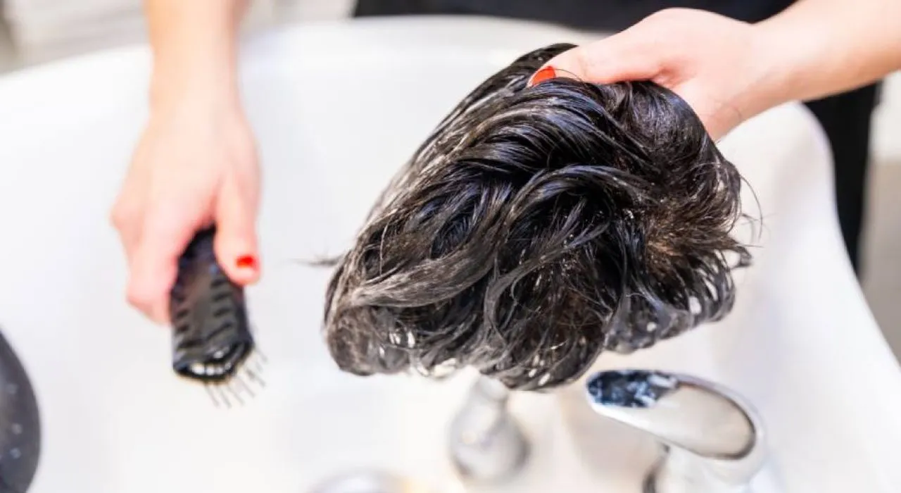 Entretien de prothèse capillaire : comment faire ?